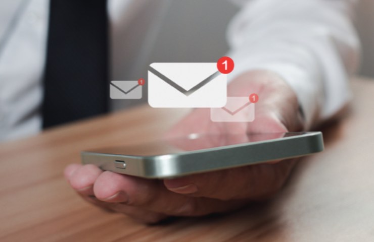 Notifica per autenticazioni tramite email in arrivo su Google 