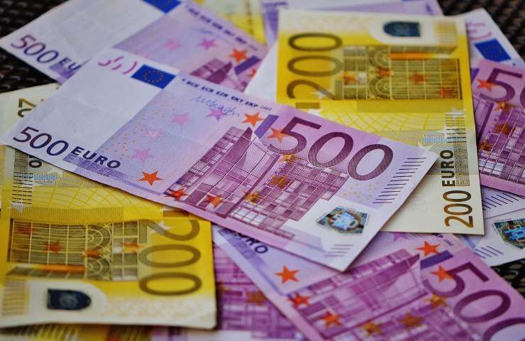 Banconote 500 e 200 euro
