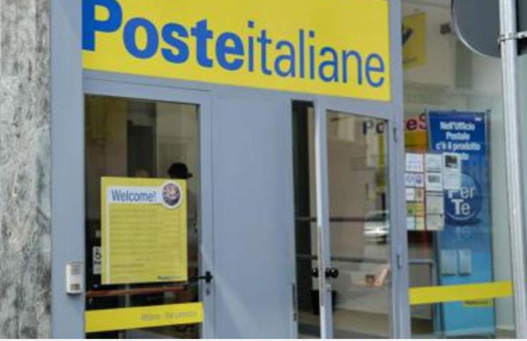 Ufficio Poste Italiane rilascia la Carta ADI