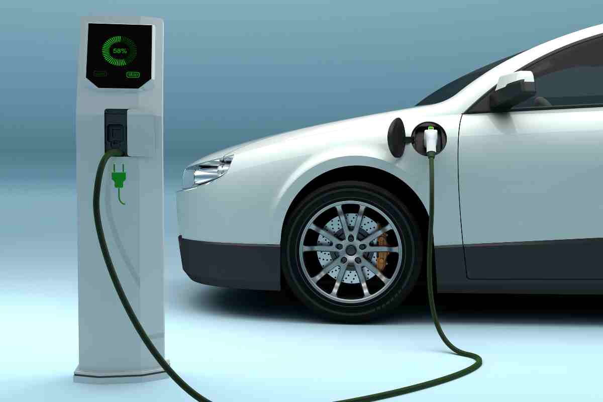 auto elettrica accise sui carburanti