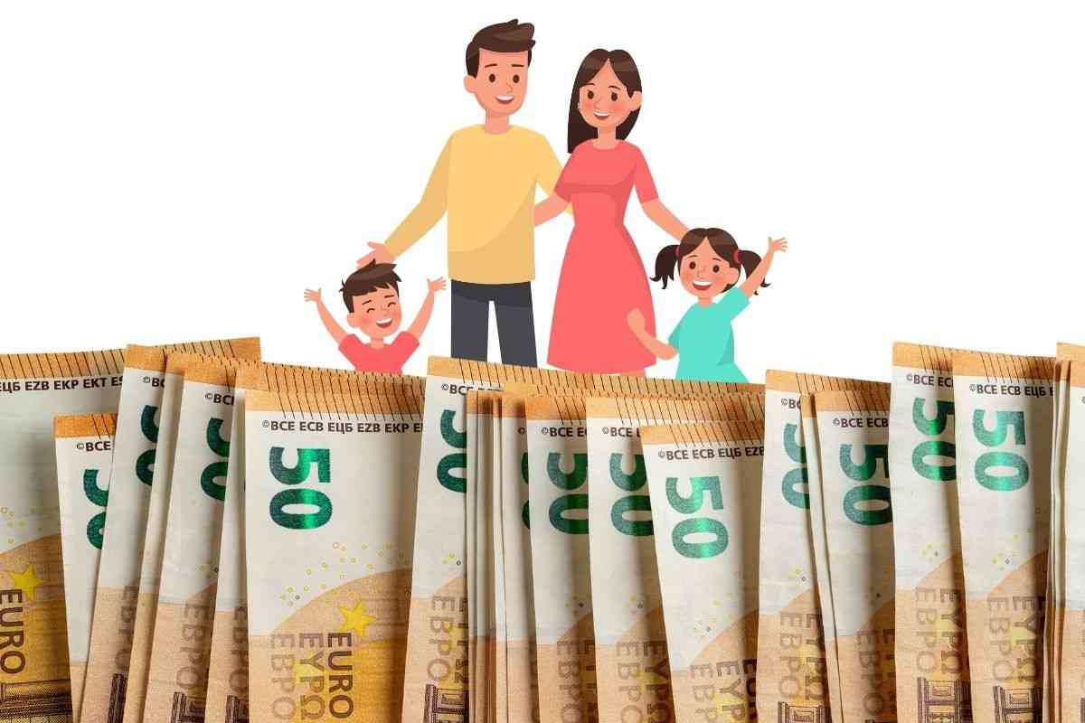 famiglia con banconote da 50 euro