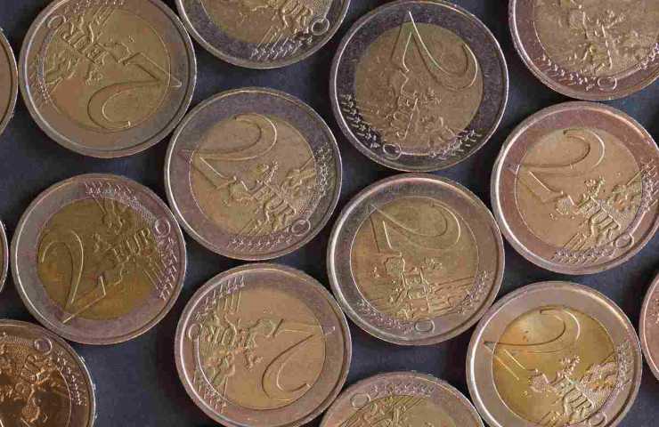 Monete da 2 euro, clamorosa decisione presa dalla Spagna 