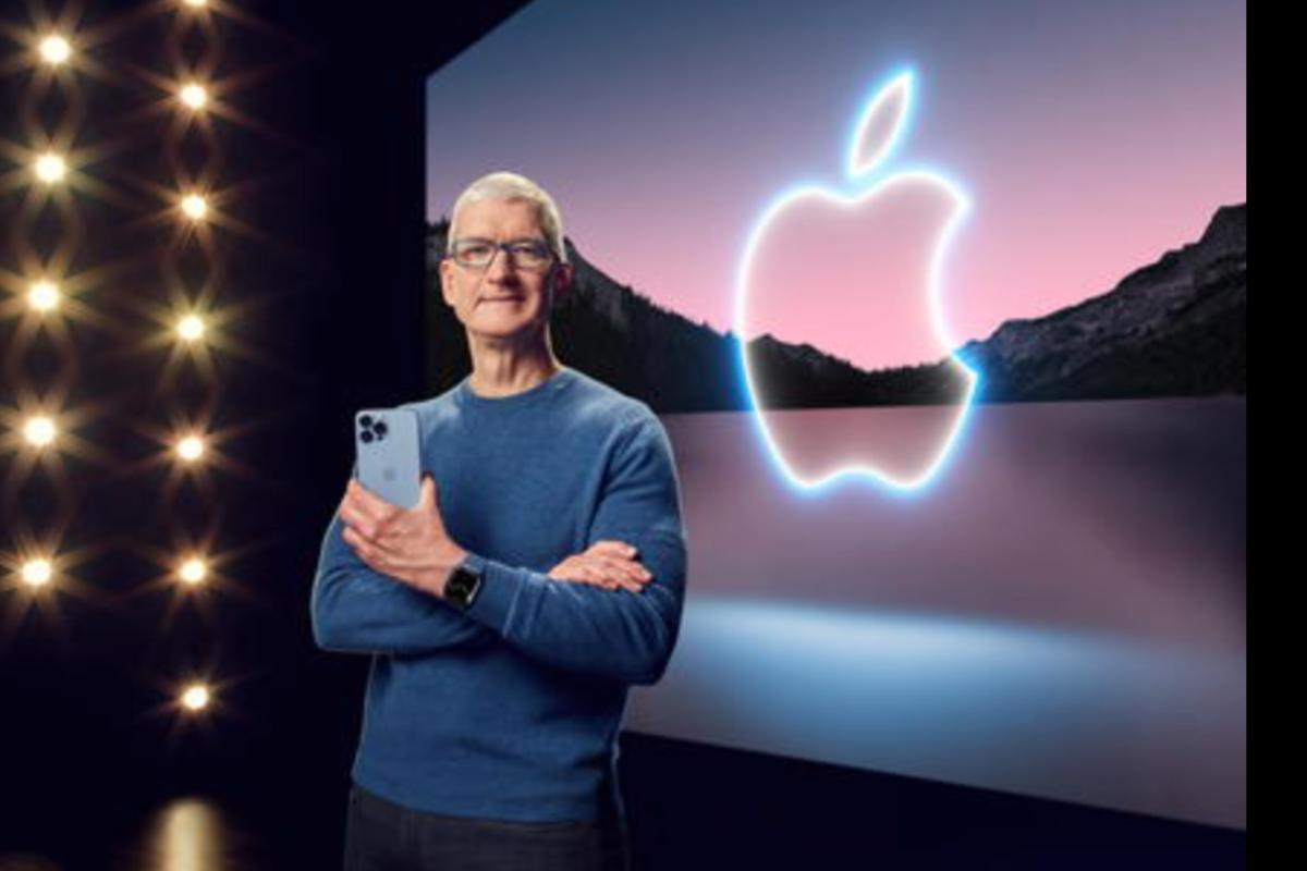 Tim Cook durante una presentazione