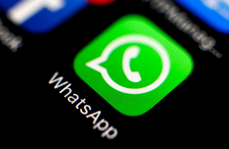 Whatsapp icona sul telefono, come segnare tutti i messaggi non letti